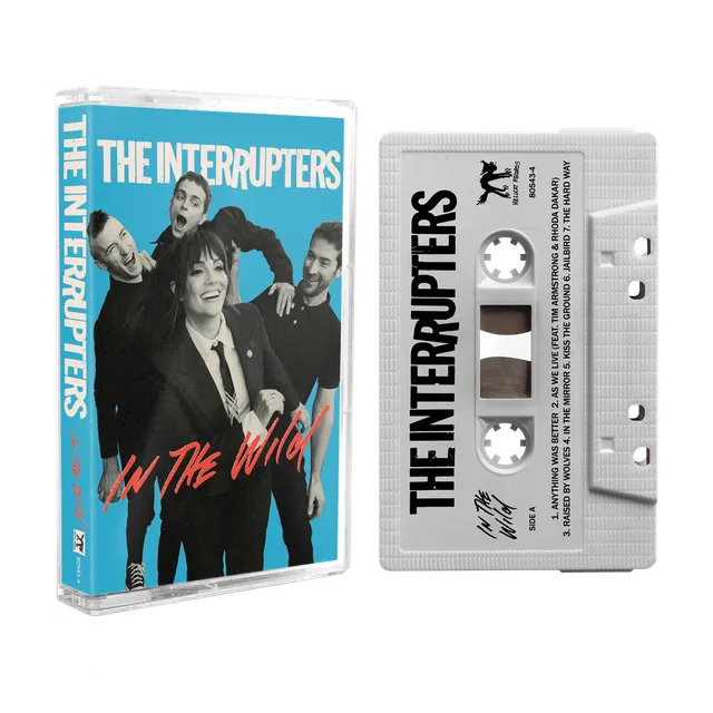 the-interrupters-in-the-wild-kassette-wei-limitiert image 1