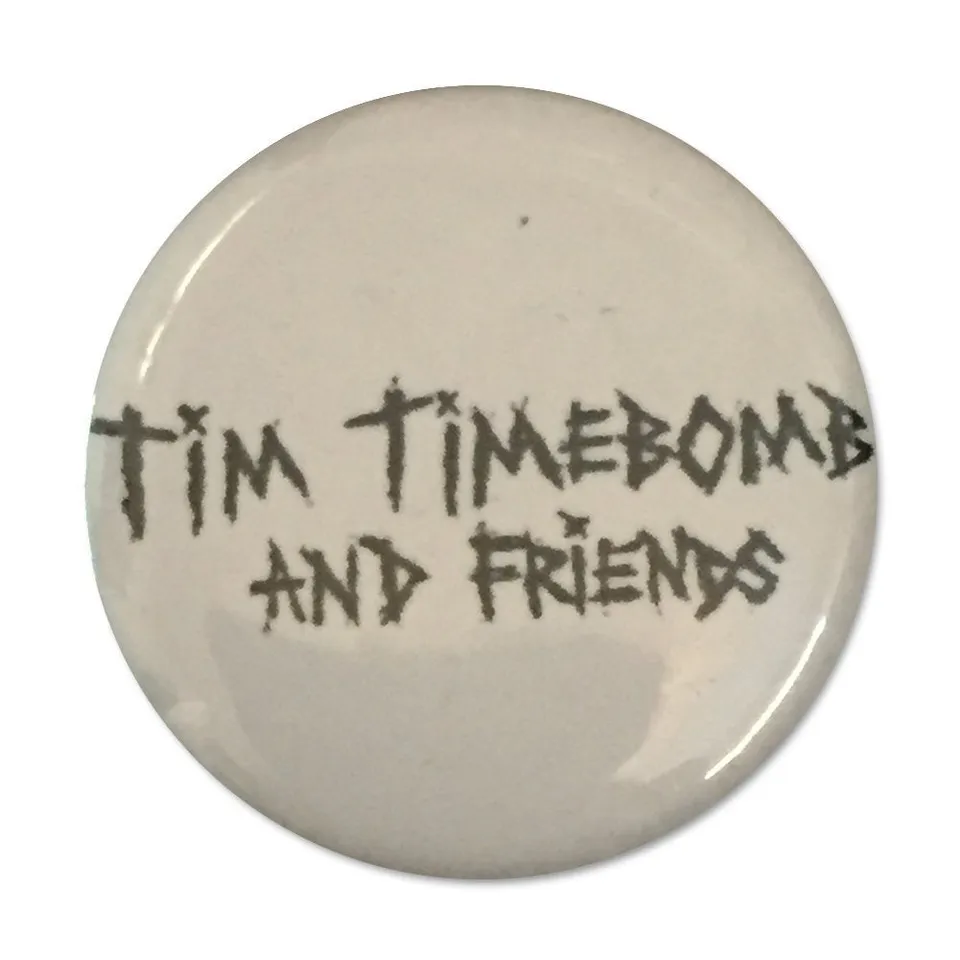 tim-timebomb-logo-button-wei-2-5-cm-anstecker image 1