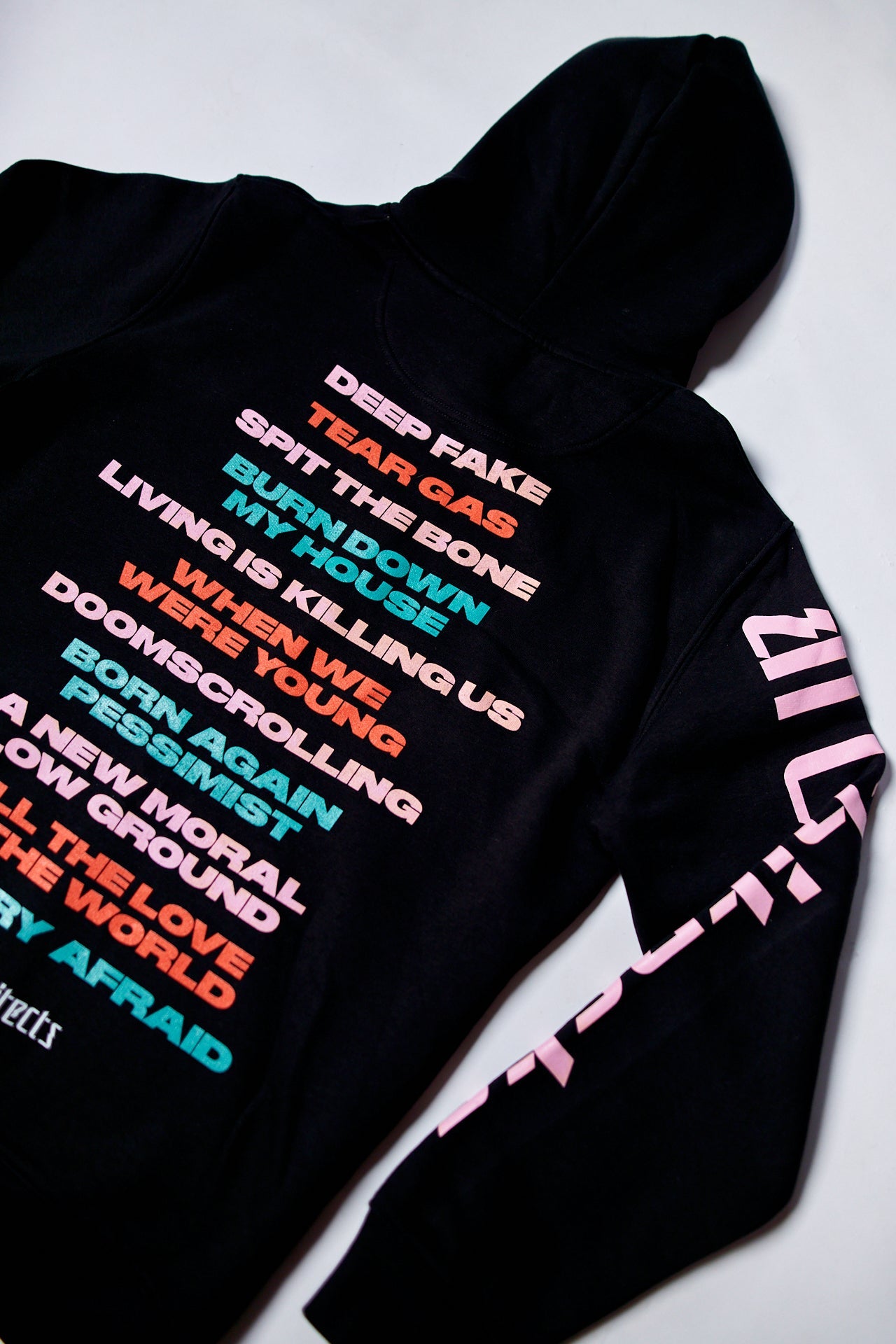 architects-broken-hoodie-kapuzenpullover-schwarz-unisex image 4