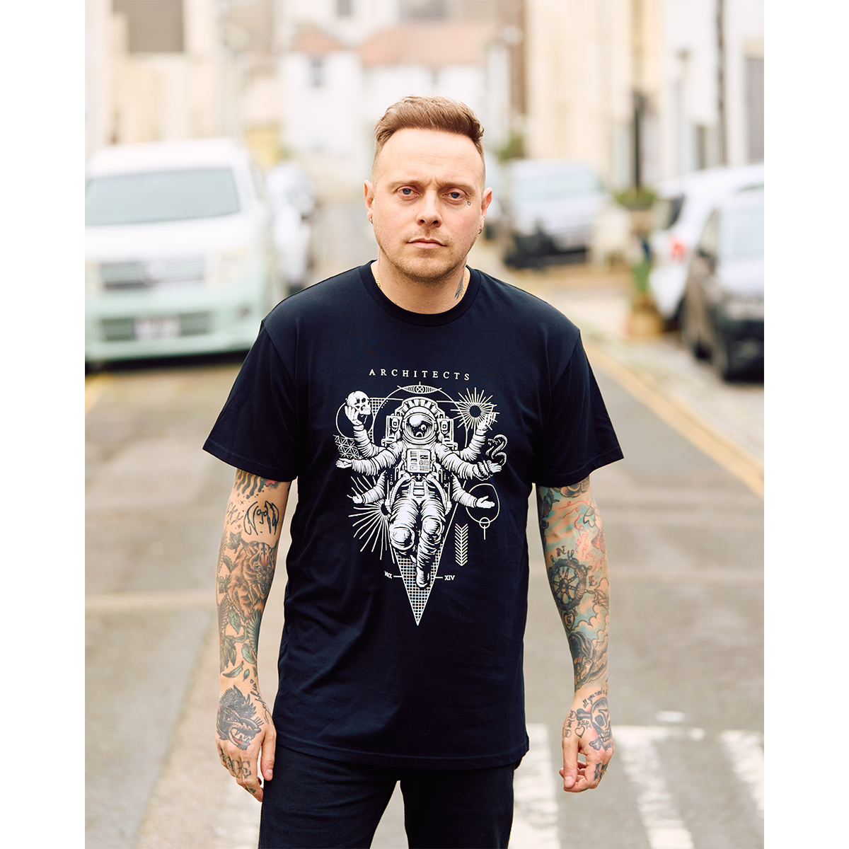 architects-apparel-astronaut-t-shirt-schwarz-baumwolle-regular-fit image 2
